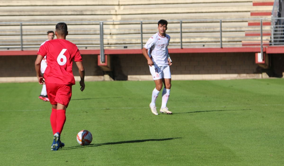 El conjunto de Isra Martínez ha disputado este sábado su primer partido como local de la temporada ante el CD Ribert