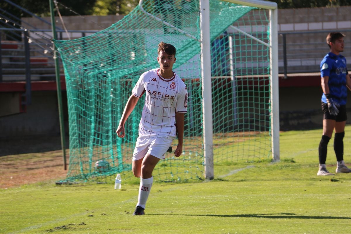 El conjunto de Isra Martínez ha disputado este sábado su primer partido como local de la temporada ante el CD Ribert