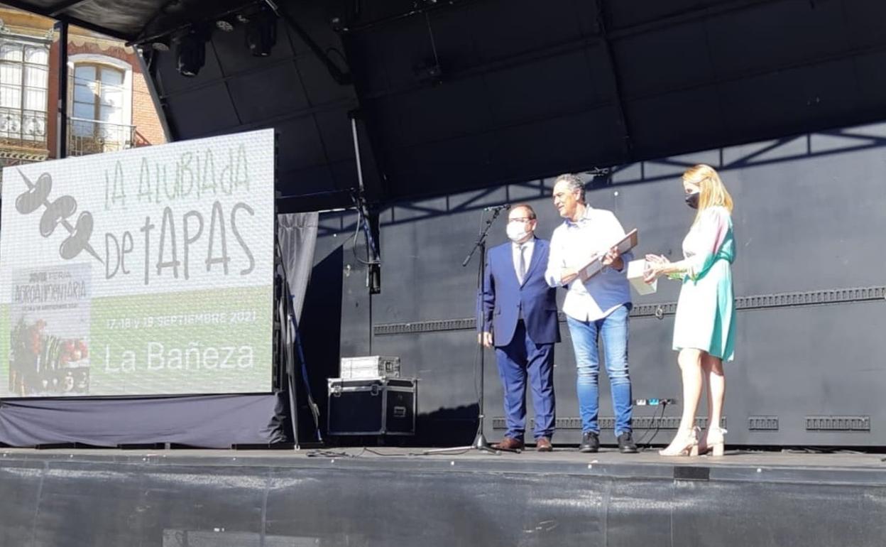 La Bañeza reconoce la carrera del Hostal Restaurante Galicia de Toral de Fondo