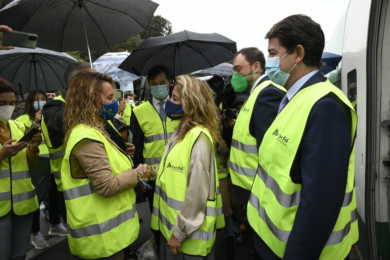 La ministra de Transportes, Movilidad y Agenda Urbana, Raquel Sánchez, realiza el primer viaje sobre esta infraestructura en un 'tren técnico' | Las pruebas de seguridad permitirán su apertura en el último tramo del 2022 o inicios del 2023. 