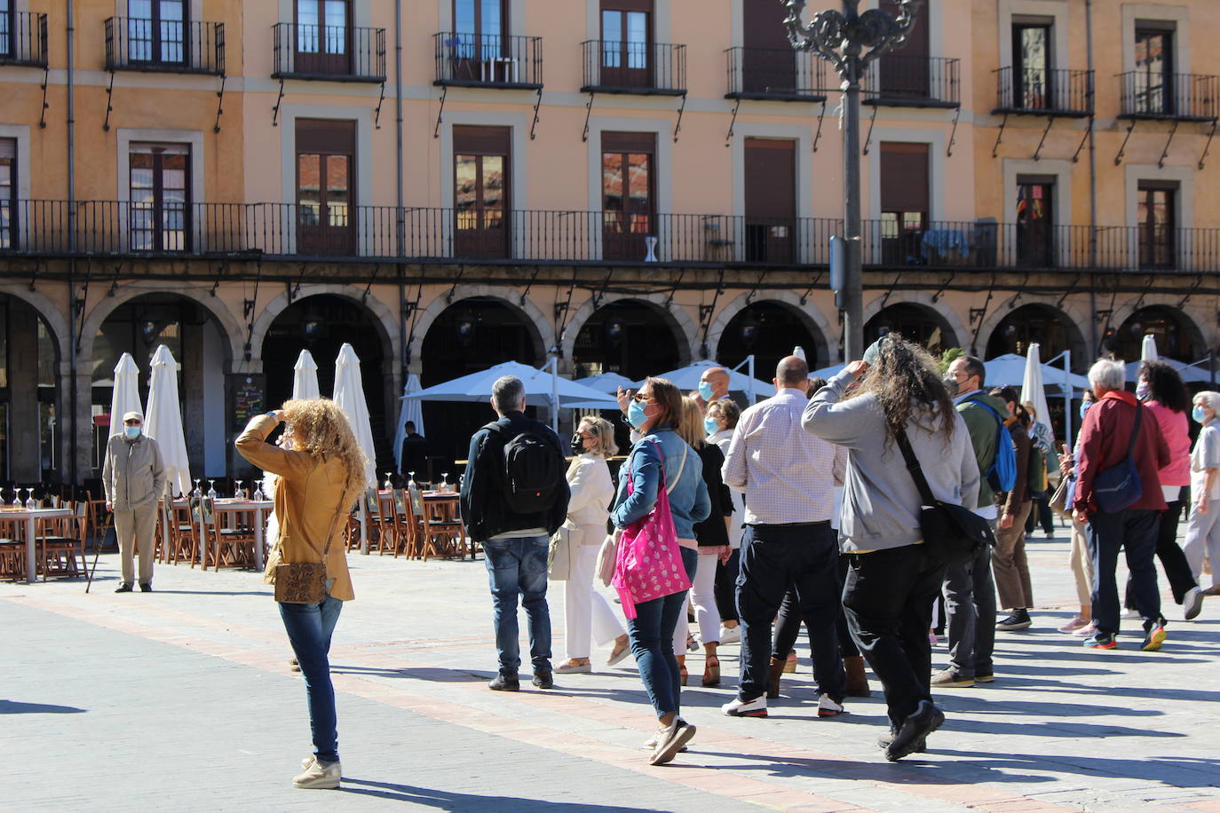 La colección se puede admirar en la Plaza Mayor durante los próximos dos meses.