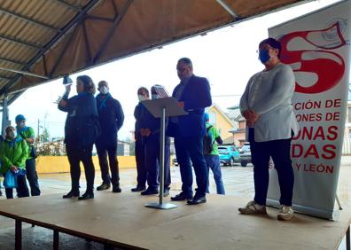 Imagen secundaria 1 - Imágenes de la jornada celebrada en Camponaraya.