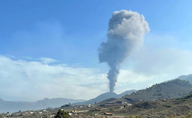 «El magma puede estar buscando nuevas vías para salir a la superficie»