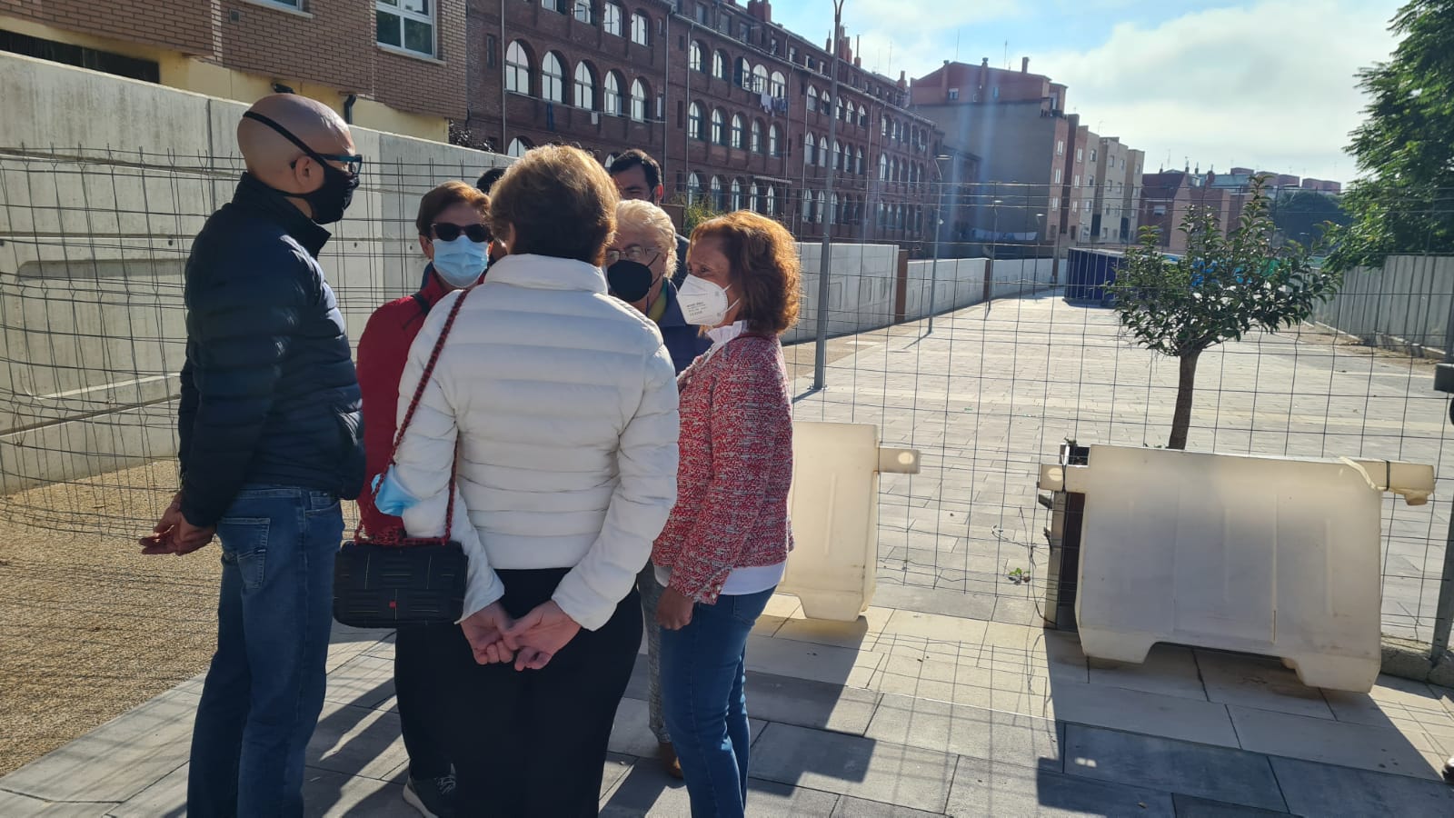 Los vecinos siguen exigiendo la puesta en marcha de los nuevos viales y la permeabilidad de sus barrios.