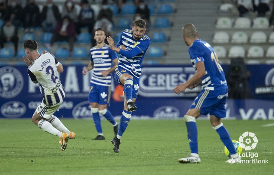 Deportiva y Valladolid ofrecen un vibrante partido que acaba con empate 2-2 con doblete de Yuri