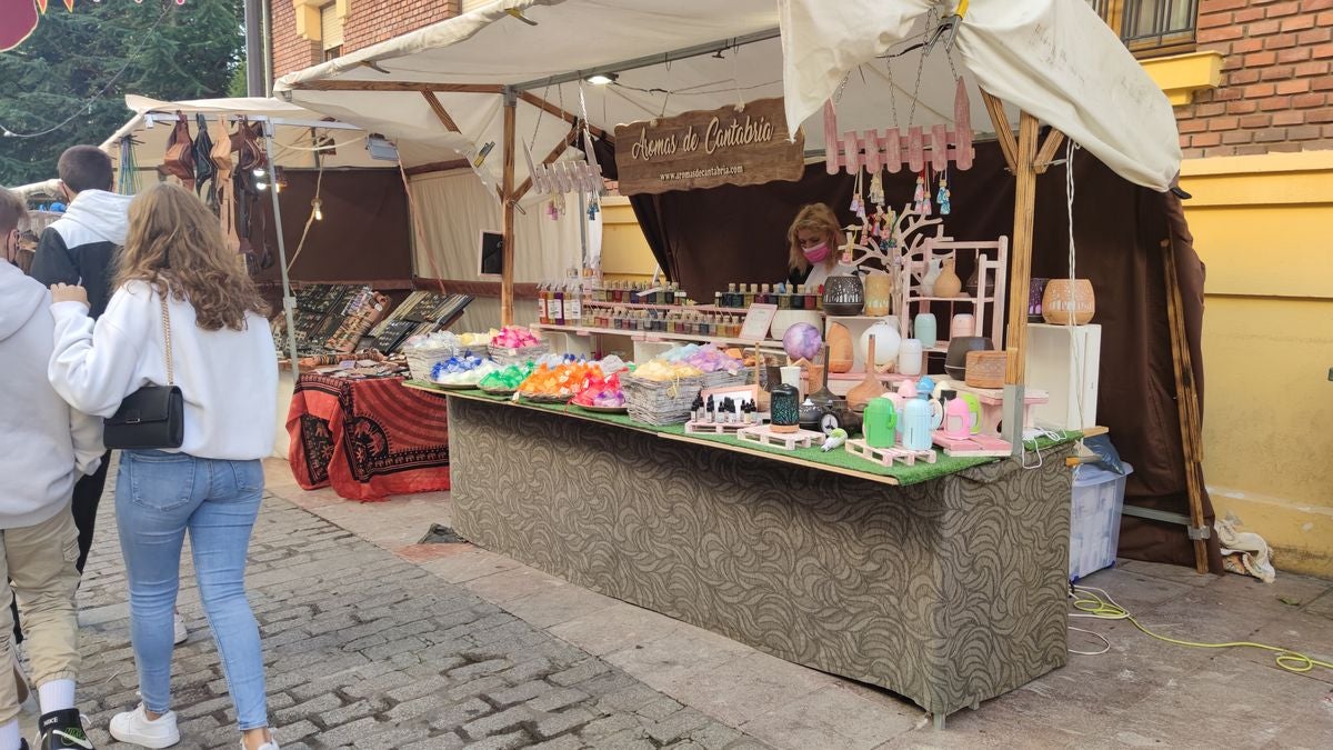 El Mercado medieval estará abierto hasta el próximo día 10 de octubre entre las calles Ruiz de Salazar, Plaza de San Isidoro y El Cid.