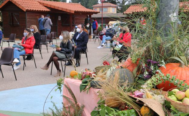 Galería. Visita del alcalde de León al Coto Escolar.