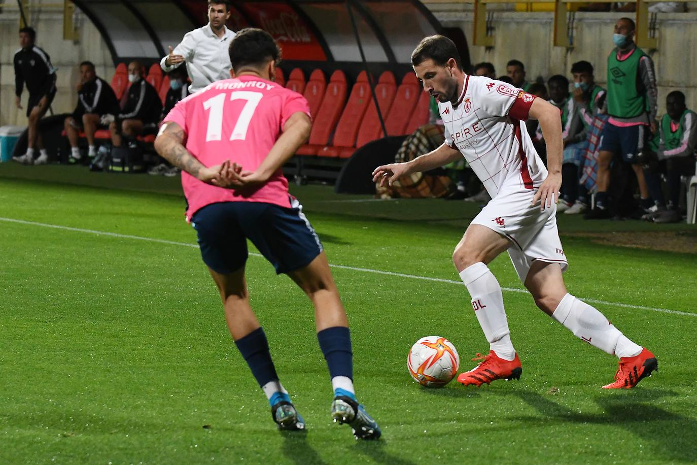 Los de Ramón González caen derrotados frente al conjunto de Víctor Cea en el Reino de León