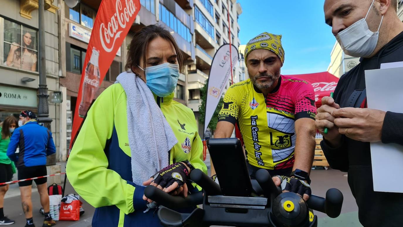 Desde primera hora de la mañana los componentes de cada equipo se han puesto a pedalear.