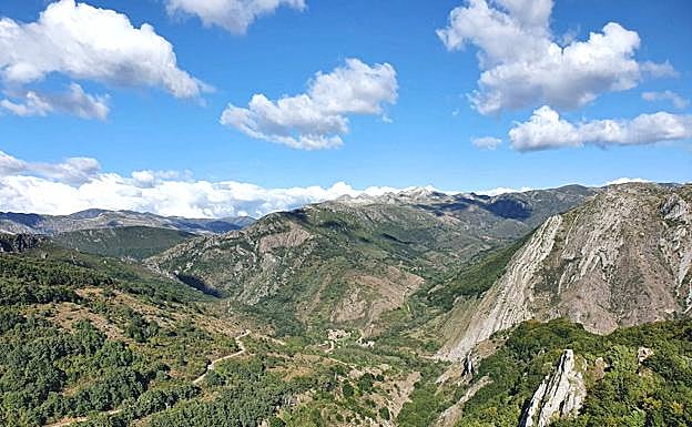 Enclavada en la Reserva de la Biosfera de los Argüellos, Vegacervera tiene un gran potencial turístico.