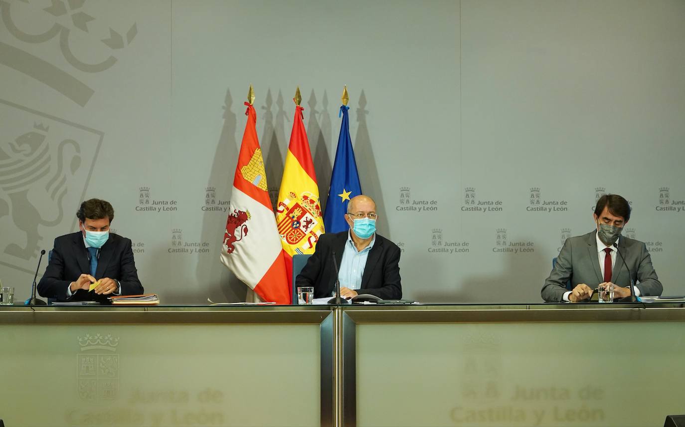 El vicepresidente, portavoz y consejero de Transparencia, Ordenación del Territorio y Acción Exterior, Francisco Igea, comparece en rueda de prensa posterior al Consejo de Gobierno.