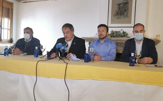 Galería. Imágenes de la rueda de prensa este jueves en Astorga.