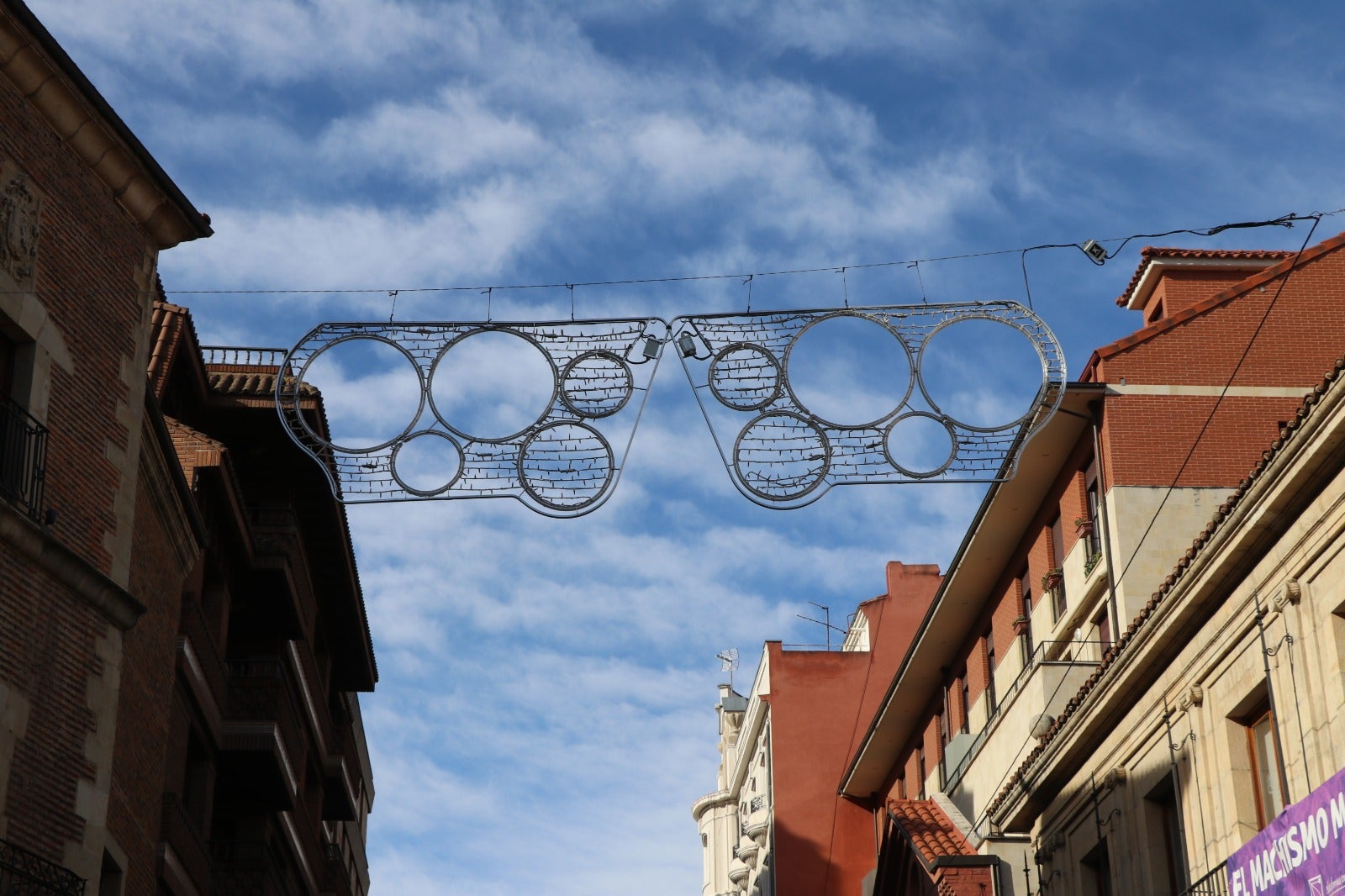 León ya prepara la llegada de sus fiestas más entrañables y en las que no se esperan las restricciones del pasado año.