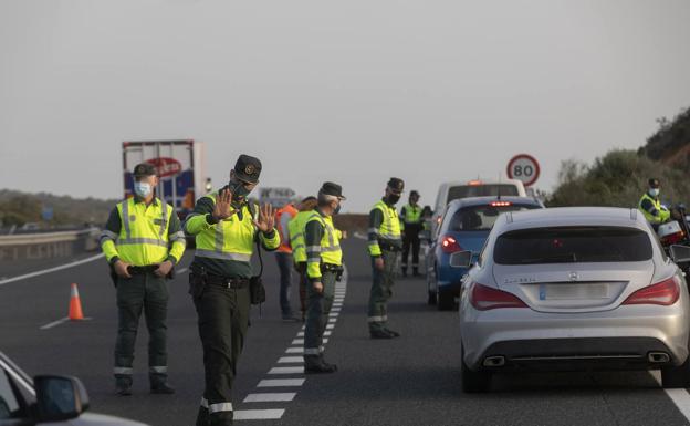 El Gobierno ordena devolver todas las multas del primer estado de alarma