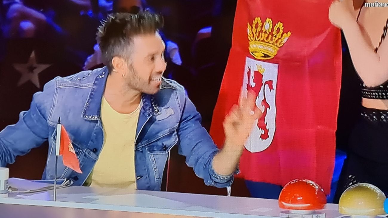 ¿Se puede ser más leonés que Dani Martínez? El showman leonés, miembro del jurado del exitoso programa televisivo Got Talent, remarca su pertenencia «a la tierrina» y se convierte en un embajador permanente desde la pequeña pantalla.