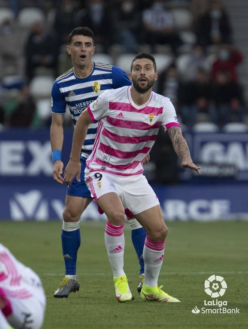 La Deportiva suma la primera derrota en su feudo ante el conjunto asturiano.