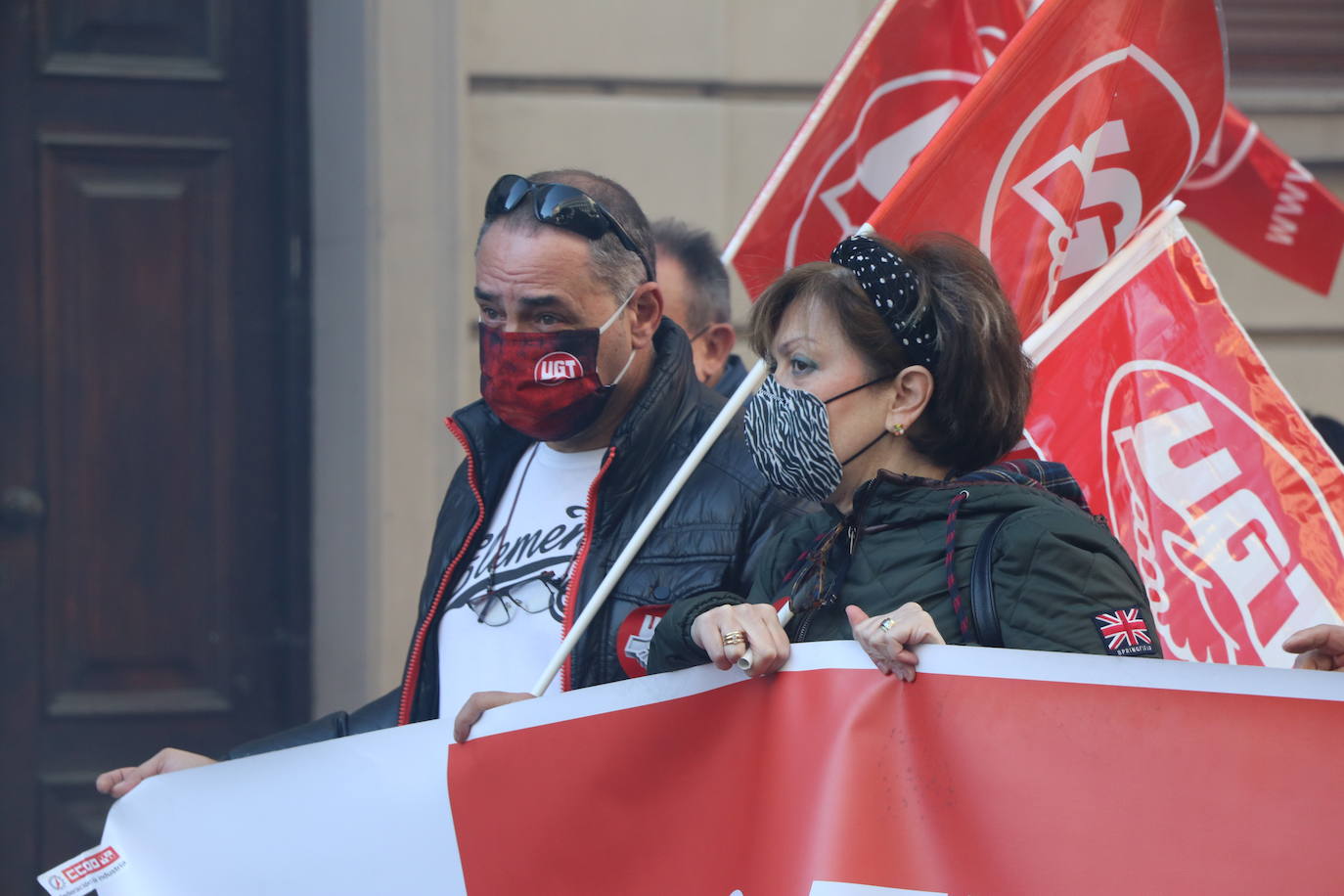 Reclaman que no haya deslocalización de sus puestos de trabajo y que no se siga adelante con la desindustrialización de León.