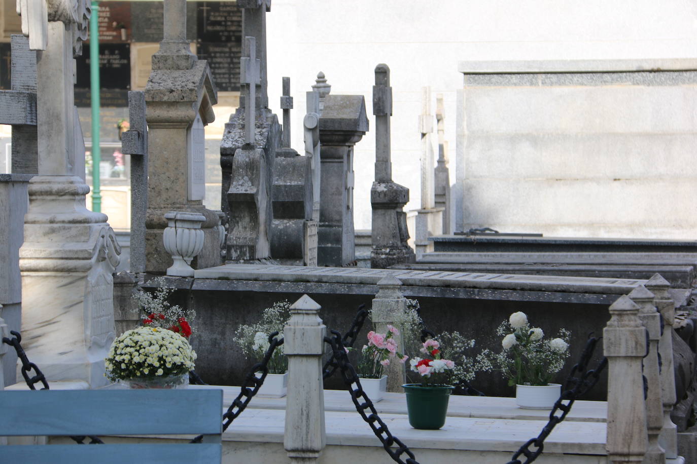 La festividad volverá a llevar hasta el camposanto leonés a un buen número de familiares y amigos de los difuntos.