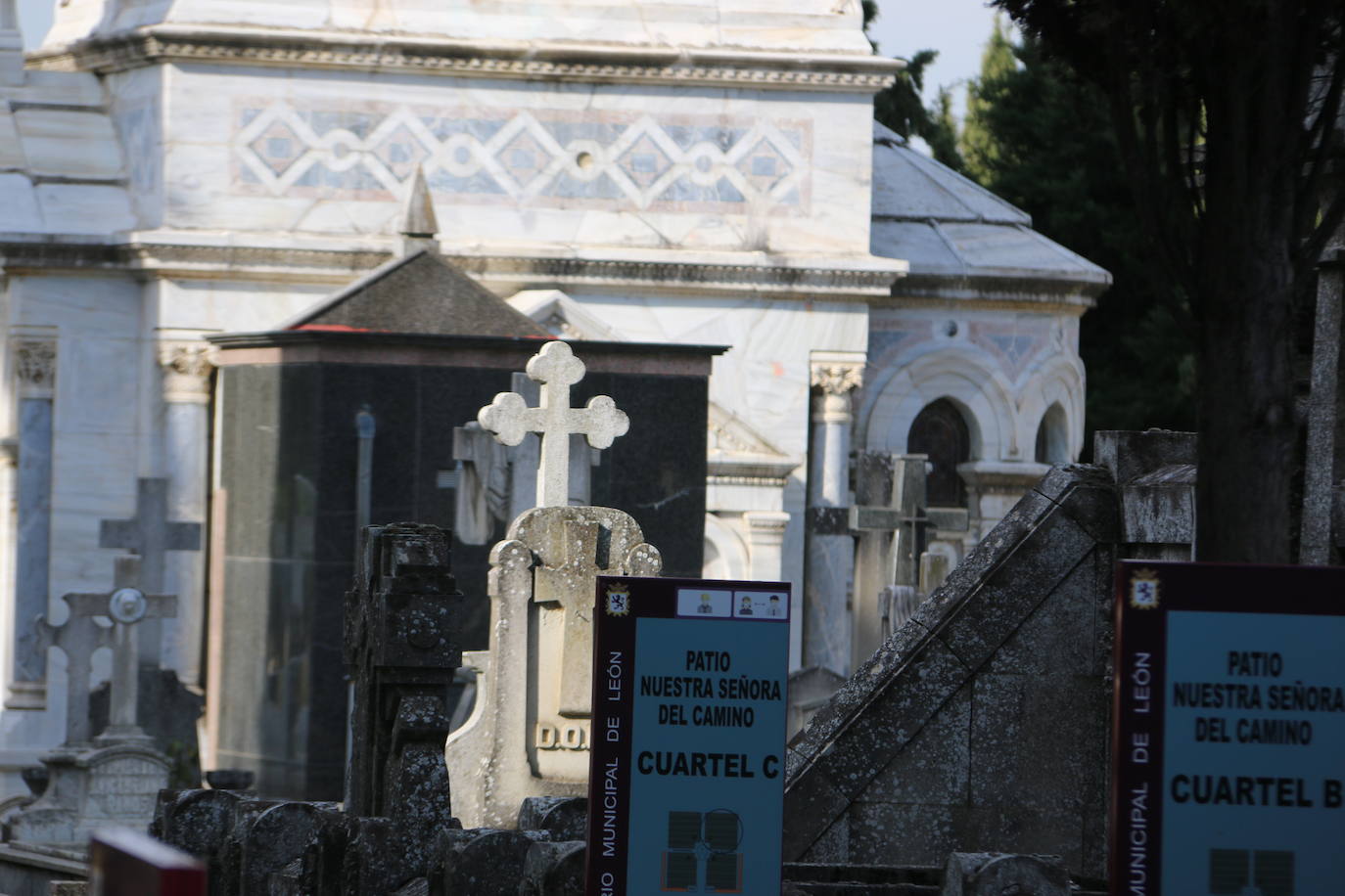 La festividad volverá a llevar hasta el camposanto leonés a un buen número de familiares y amigos de los difuntos.