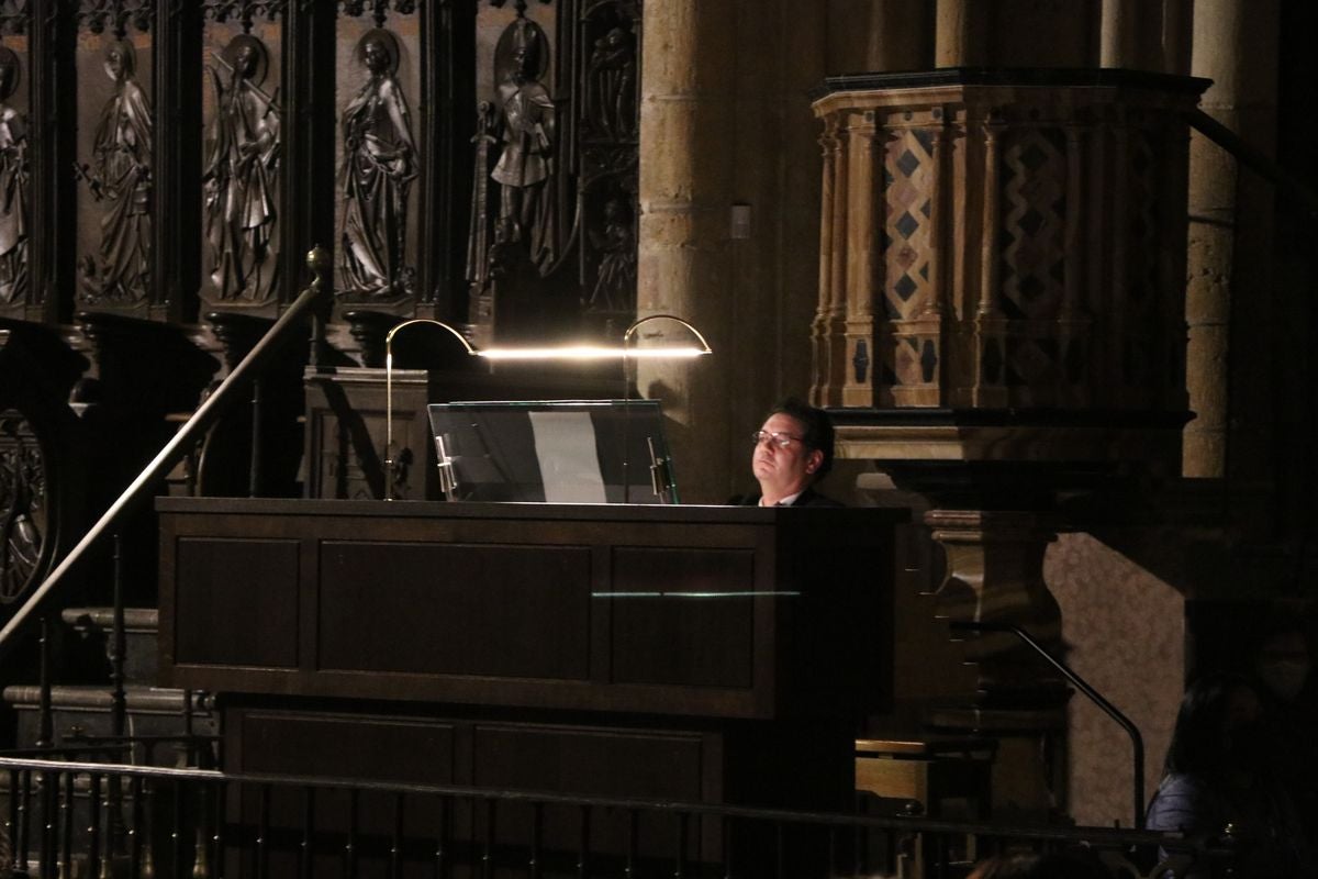 La Catedral de León acoge el II Ciclo Internacional de Órgano Catedral de León con un concierto a dos órganos de la mano de Germán González y Francisco Javier Jiménez.