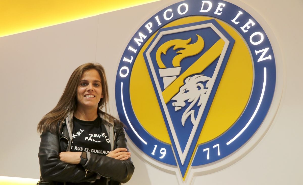 El Olímpico de León ha sido reconocido en los premios leonoticias 'Haz Huella' por su apuesta y promoción del fútbol femenino en León.