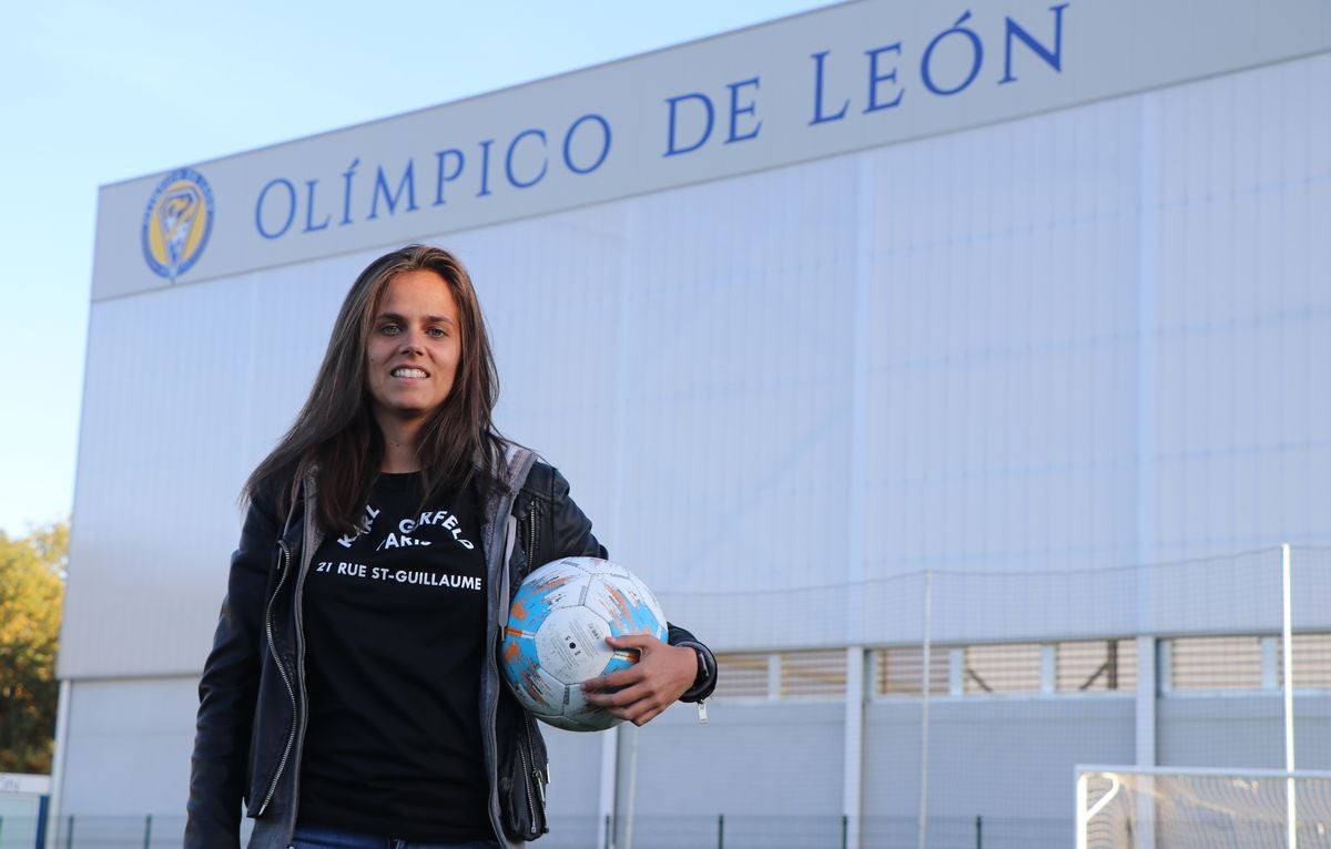 El Olímpico de León ha sido reconocido en los premios leonoticias 'Haz Huella' por su apuesta y promoción del fútbol femenino en León.