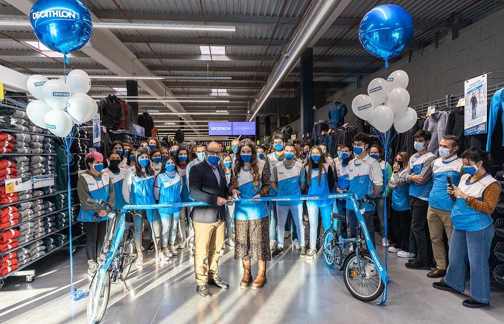 La tienda deportiva abre sus puertas este viernes 5 de noviembre con buena acogida por parte de los leoneses.