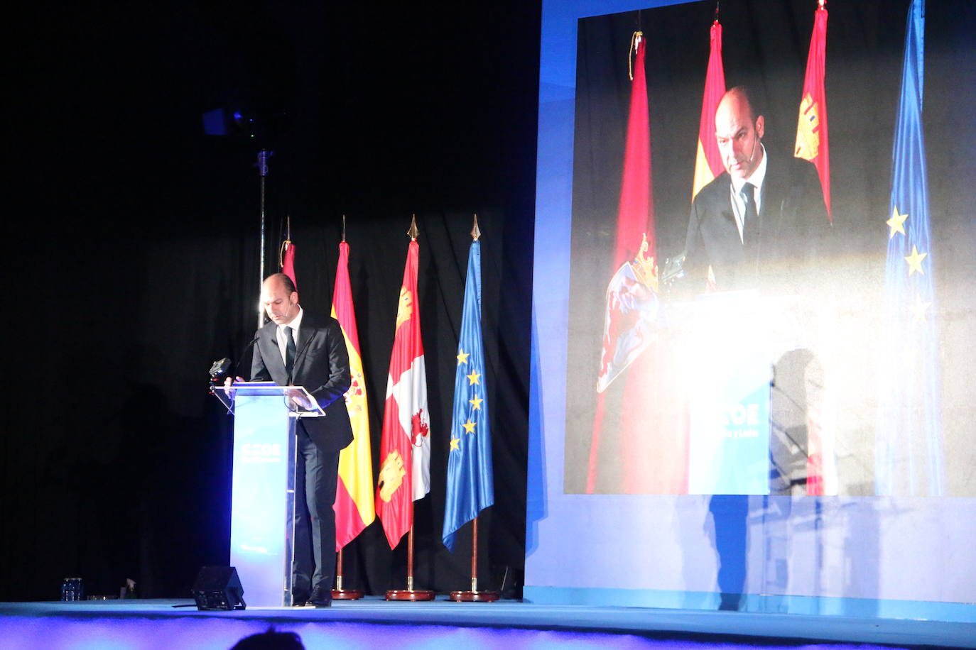 Fotos: Premios de la CEOE en el Palacio de Exposiciones de León