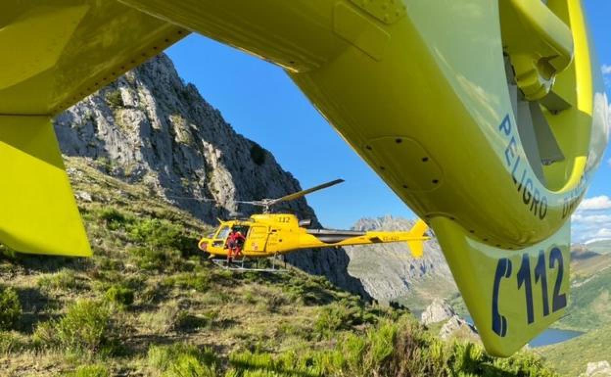 Helicóptero medicalizado del Sacyl.