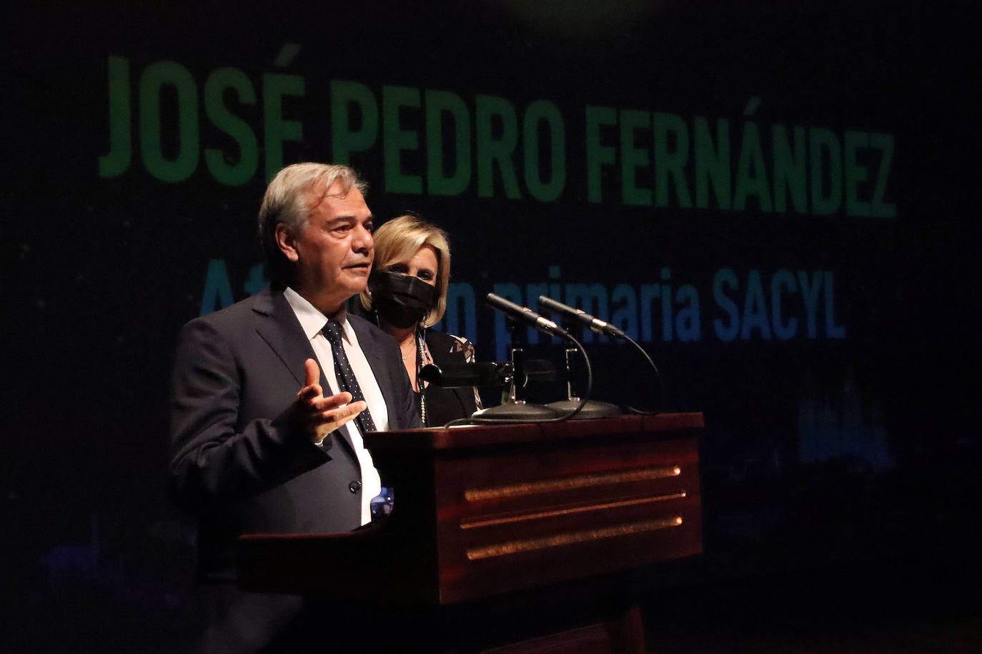 José Pedro Fernández durante su discurso al recibir el premio