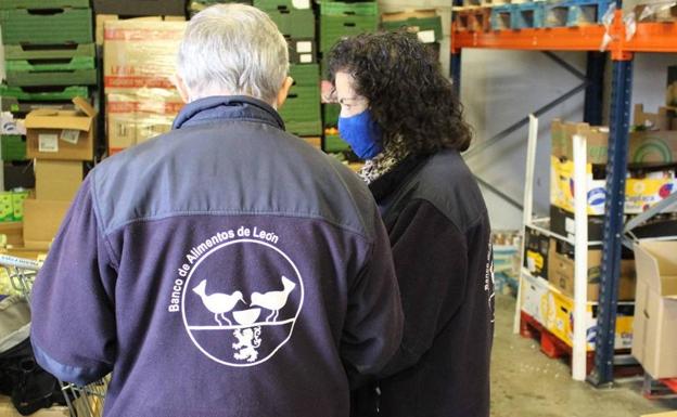 Voluntarios del Banco de Alimentos de León durante la Gran Recogida del pasado 2020.