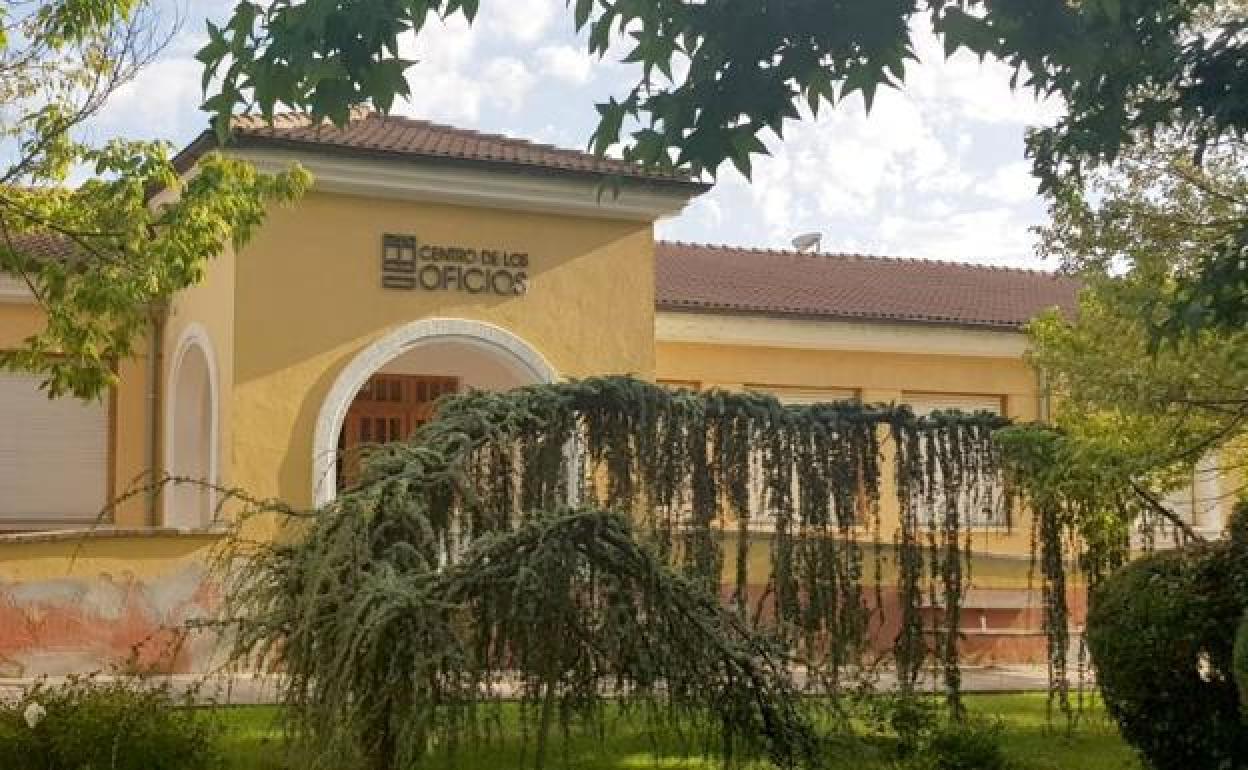 Imagen del centro de oficios de León, donde se celebra el seminario.