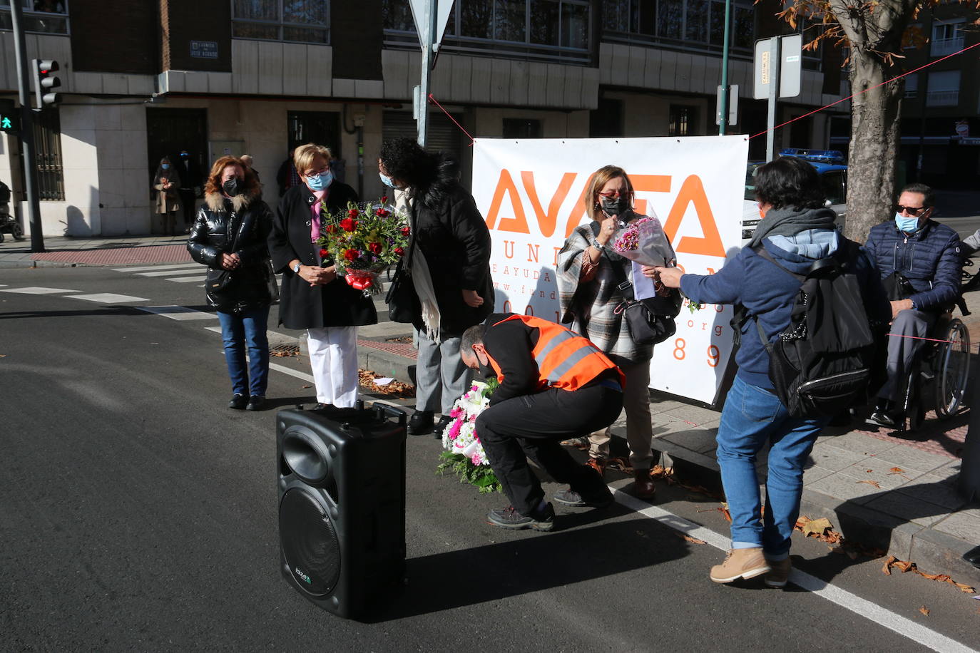 La fundación Avata organiza un acto en memoria de las personas que perdieron la vida en la carretera en la provincia.