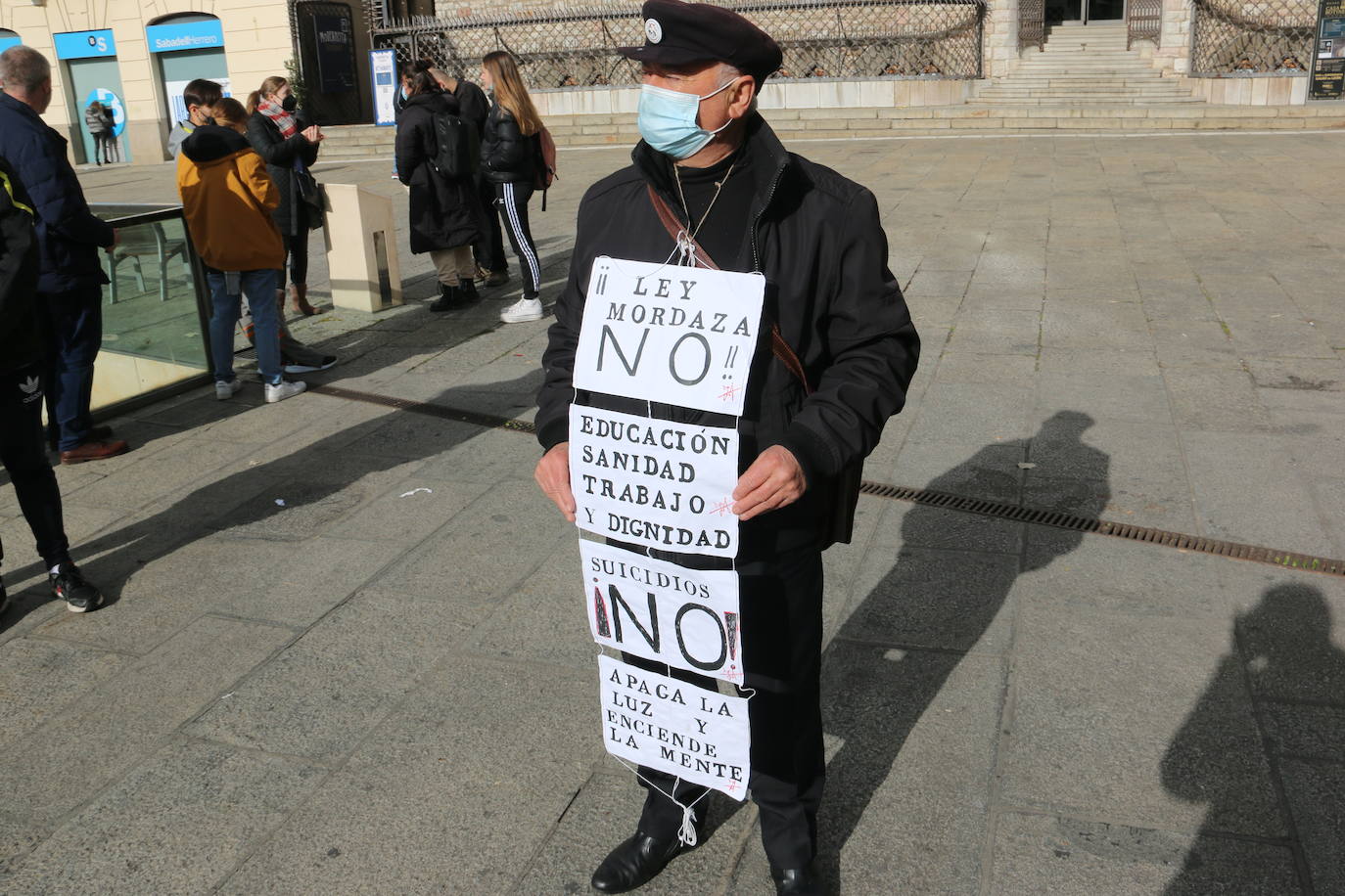 Afirman que el 50% de los jubilados de León no cobran el salario mínimo interprofesional.