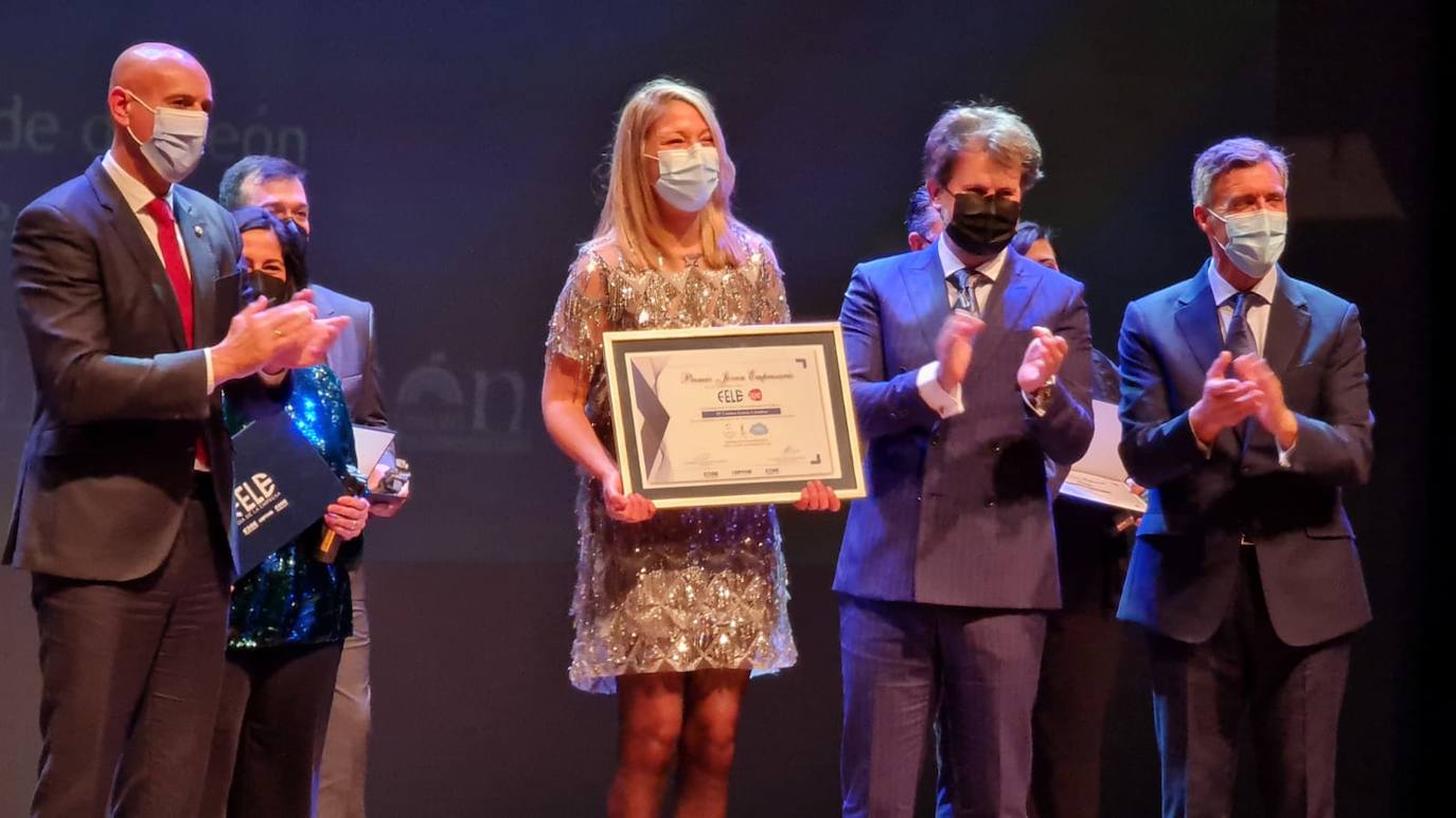 La gala de la FELE ha reunido a la sociedad leonesa para galardonar a TECOI. 