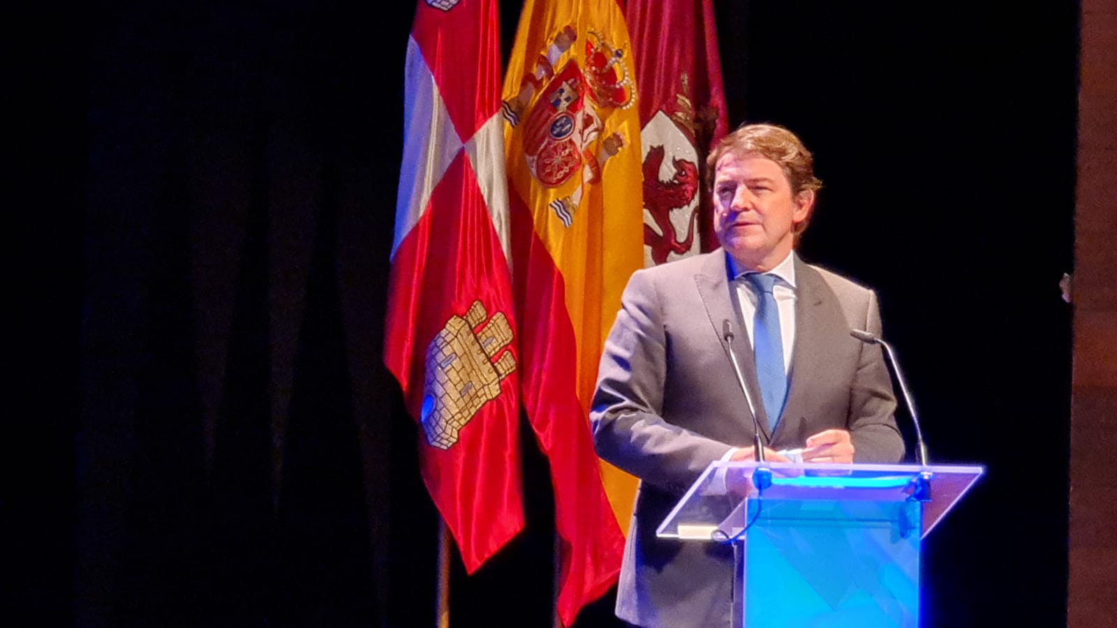 La gala de la FELE ha reunido a la sociedad leonesa para galardonar a TECOI. 