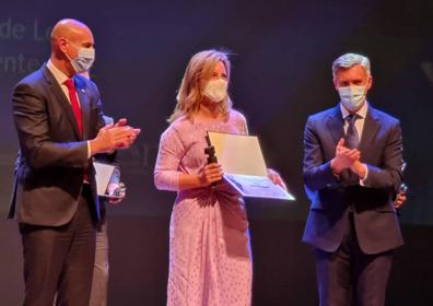 Imagen secundaria 1 - La Fele recupera su gala y reconoce al sector empresarial de la provincia de León. El presidente de la Junta también ha asistido este viernes a la gala.