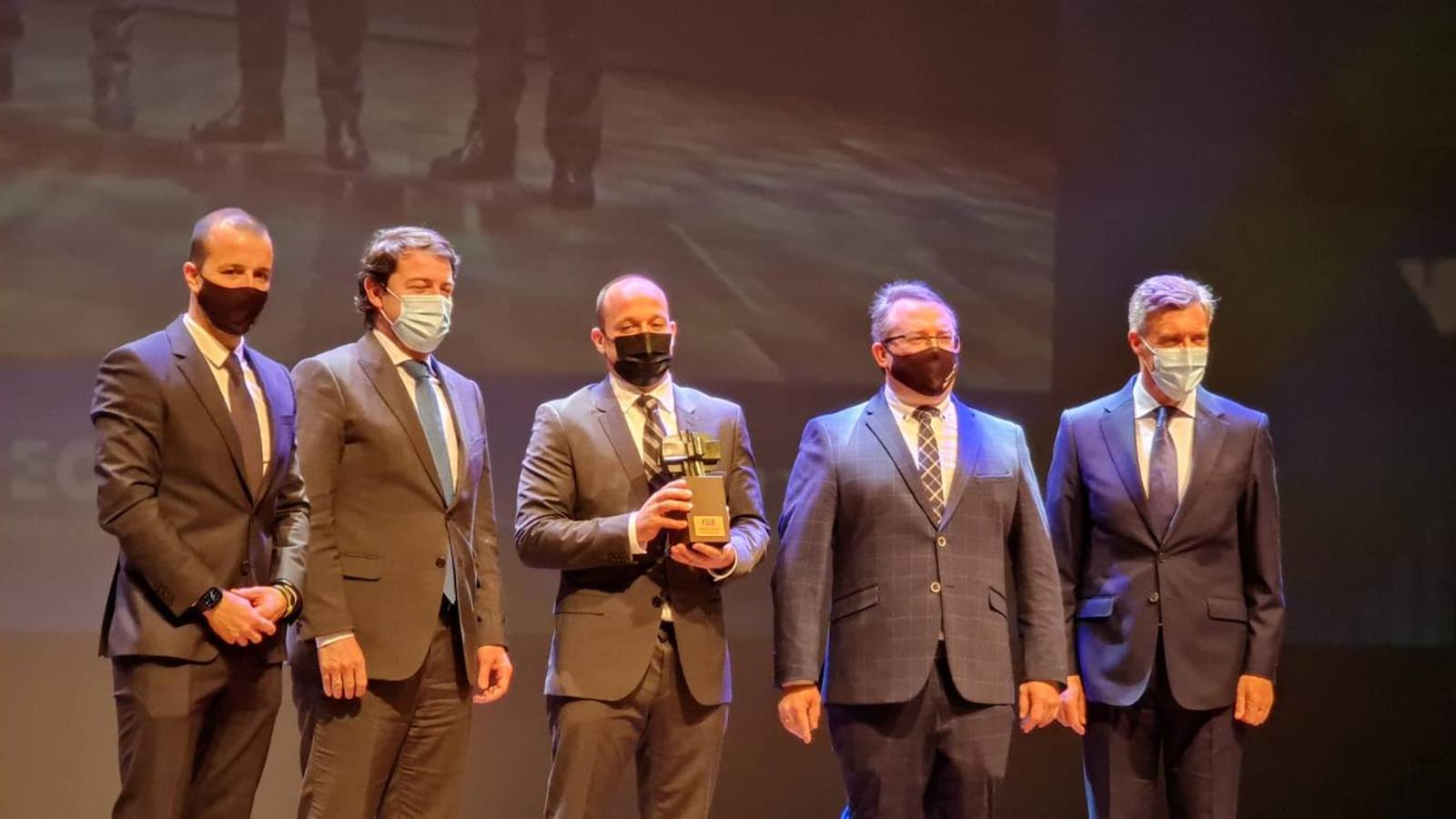 La gala de la FELE ha reunido a la sociedad leonesa para galardonar a TECOI. 