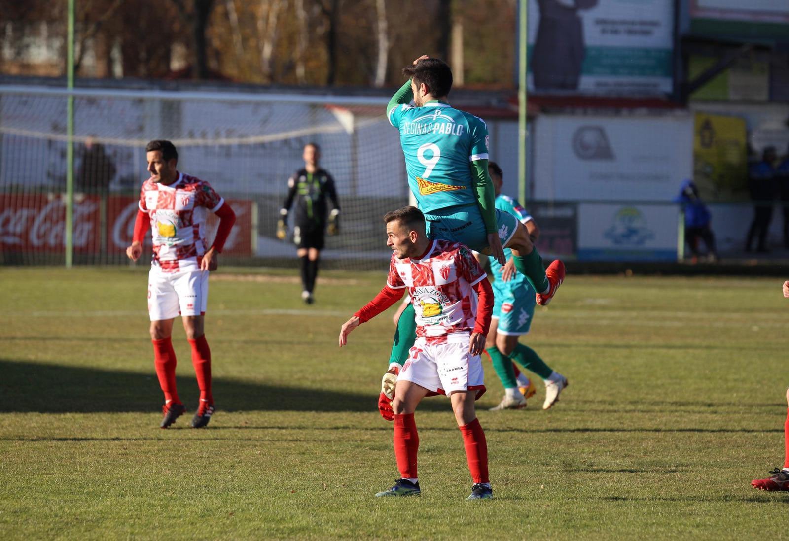 El Guijuelo sigue en racha y vence a un Atlético Astorga que no acaba de levantar el vuelo.