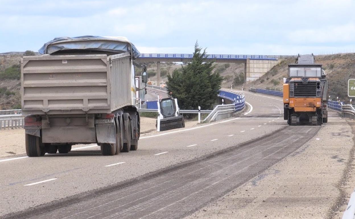 El mantenimiento llegará a diferentes tramos de las carreteras leonesas.