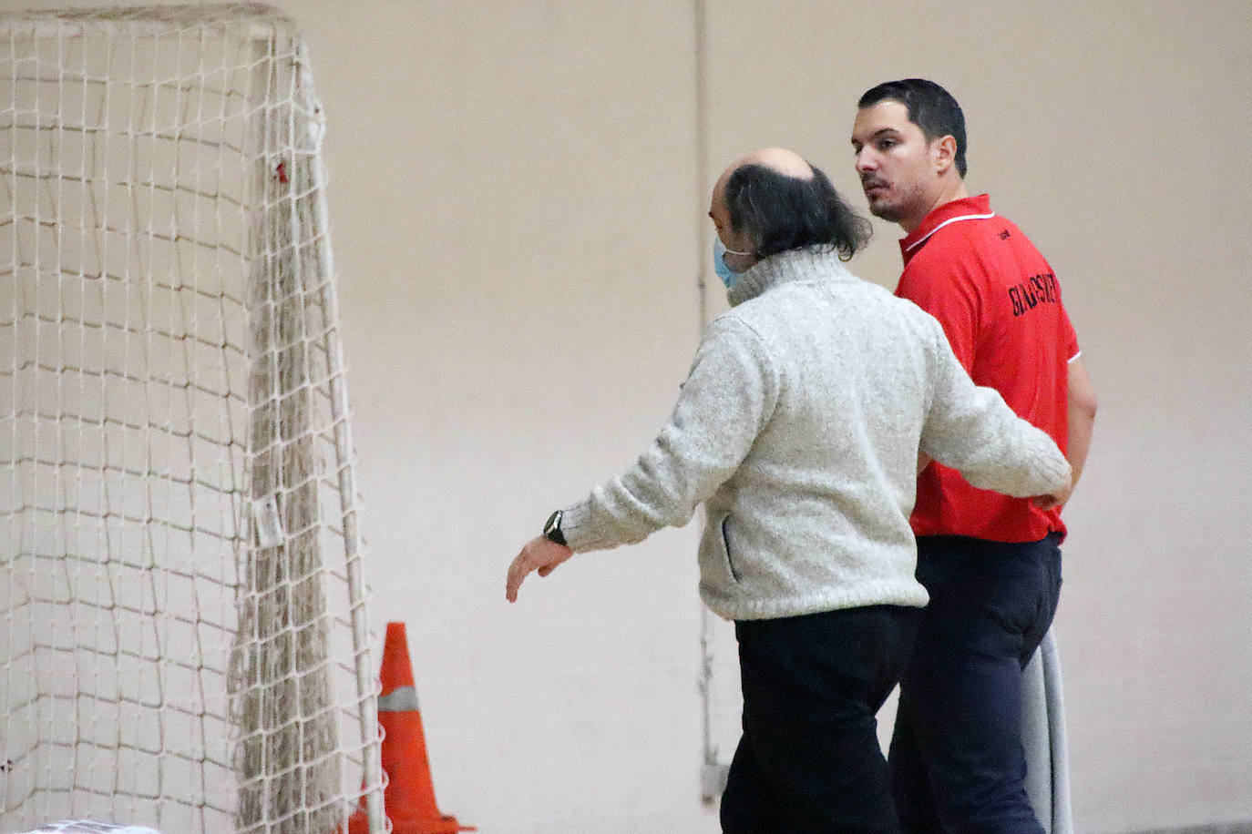 El conjunto leonés logró un contundente triunfo ante el Corinto Gijón.