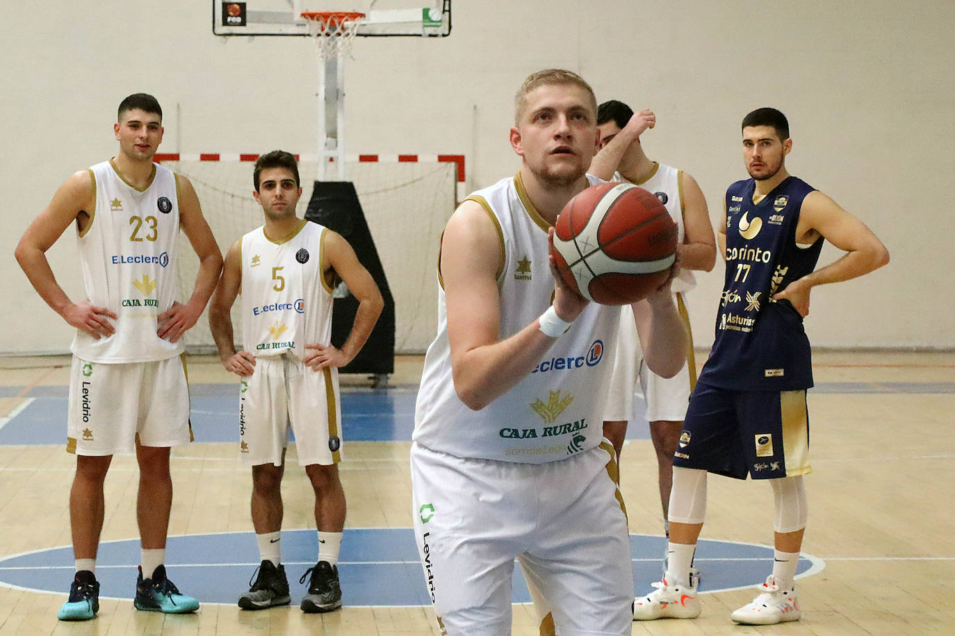 El conjunto leonés logró un contundente triunfo ante el Corinto Gijón.