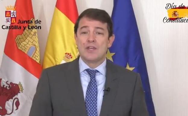 Mañueco recuerda que la Constitución «garantiza la autonomía de los territorios que expresan la pluralidad de España»