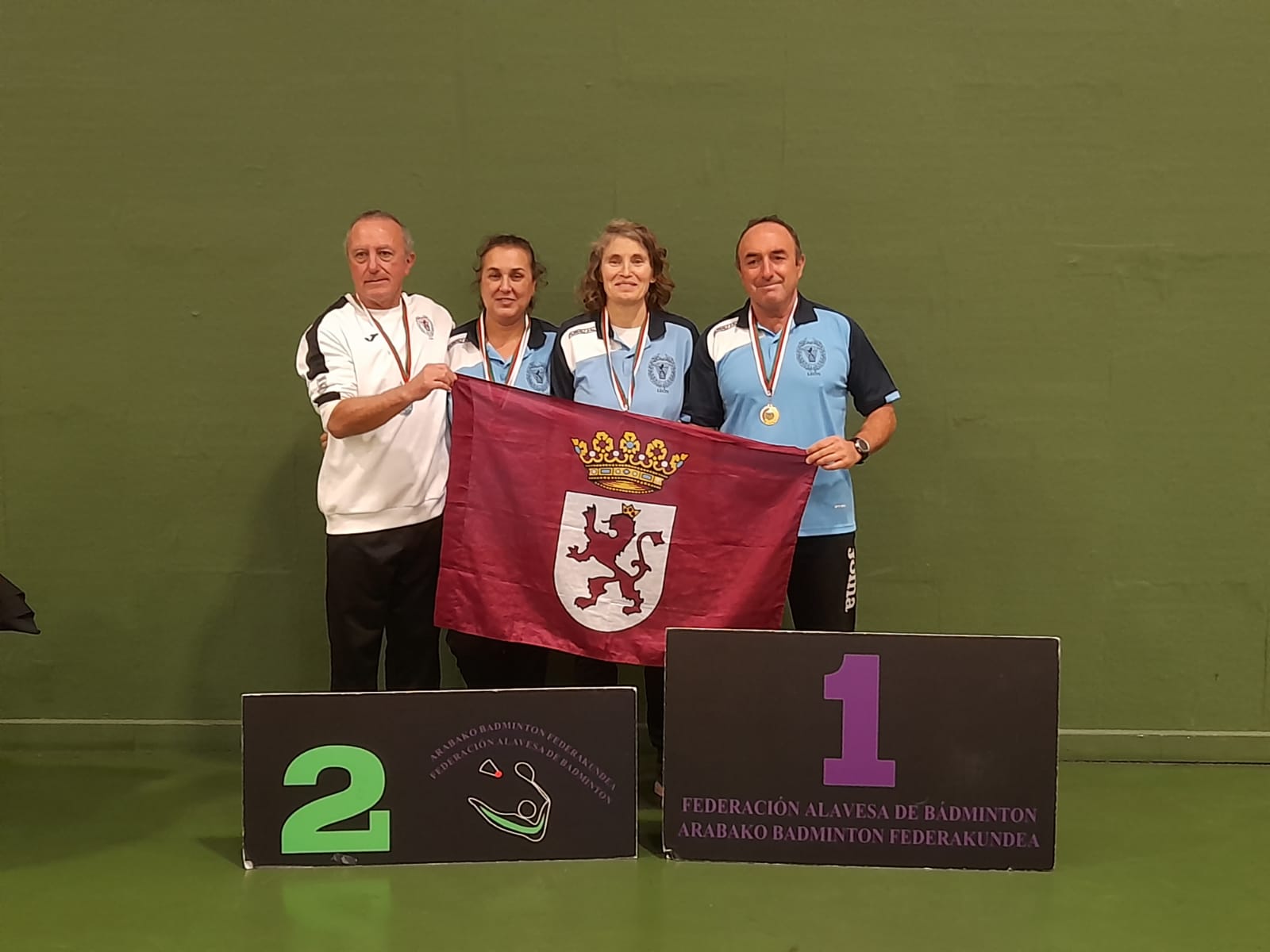 El Ordoño II cosecha diez medallas en tierras vascas. 