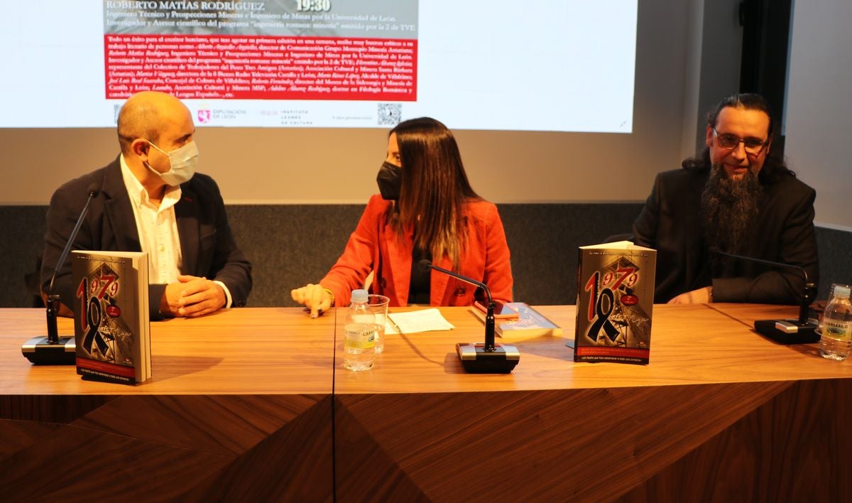 Manuel Blanco ha presentado en el ILC su obra acerca de este trágico suceso en la cuenca minera de Laciana.