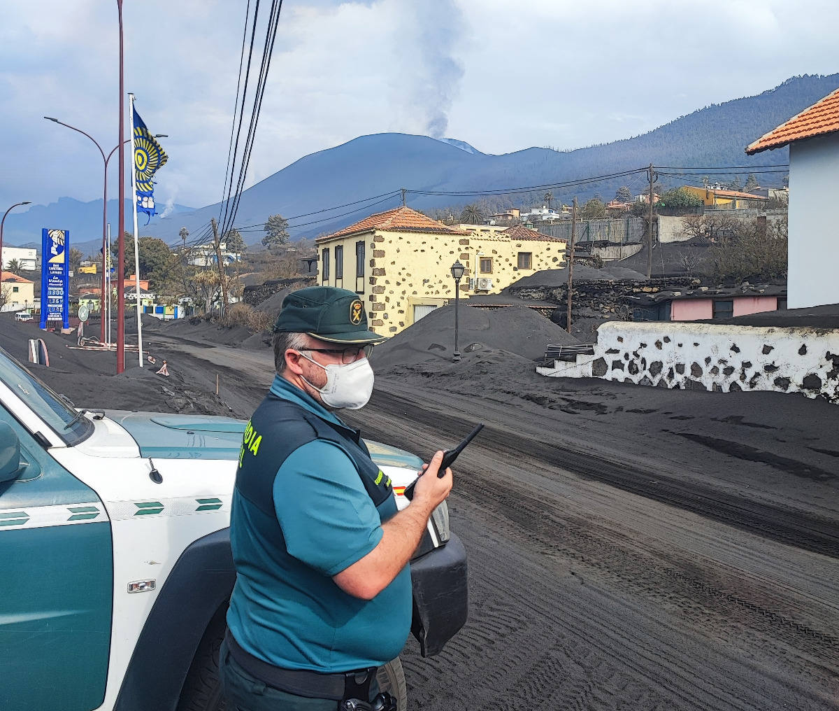 Guillermo se ha desplazado desde Valencia de Don Juan a colaborar en La Palma. 