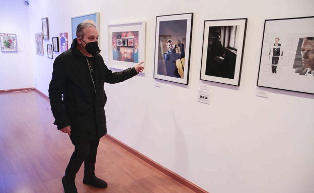 Galería. Presentación de la exposición 'Arte Bowie', de Carlos Luxor