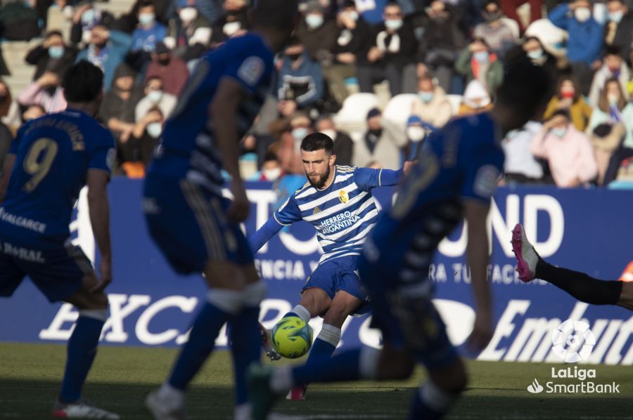 El estadio berciano ha acogido la última jornada antes del parón navideño con un encuentro entre la Deportiva y el Amorebieta.