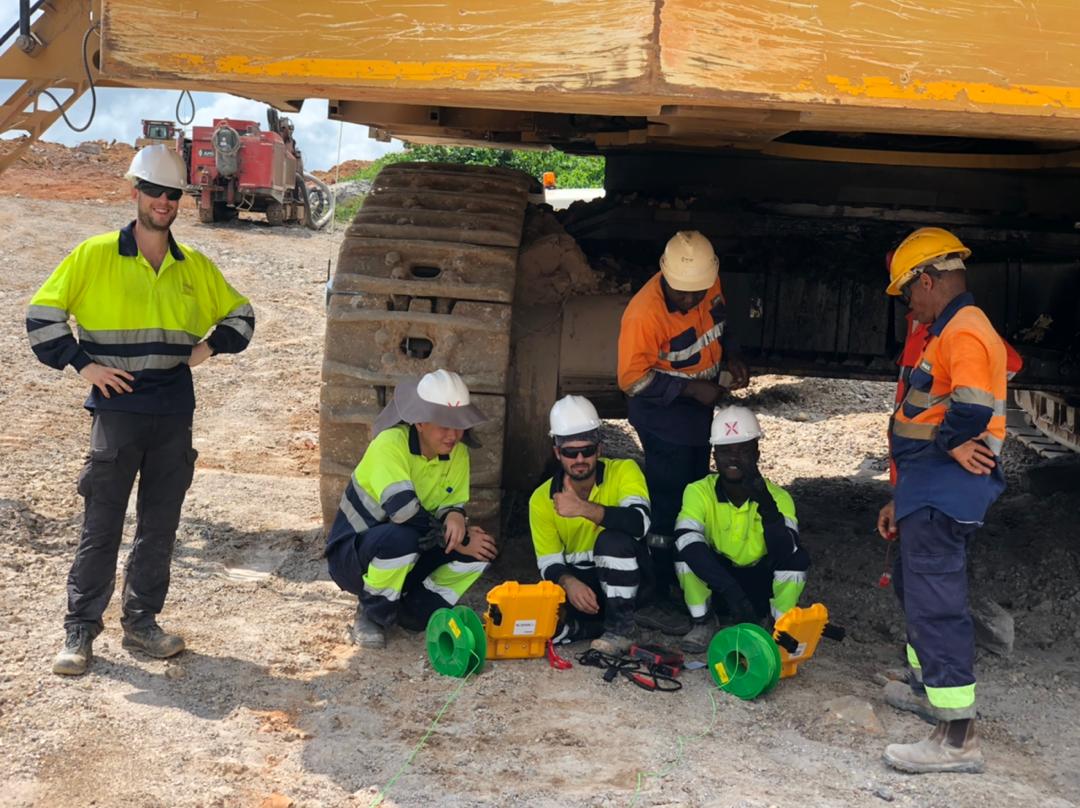 Este ingeniero de minas leonés ha pasado varias etapas en una de las minas de oro de mayor producción del país.