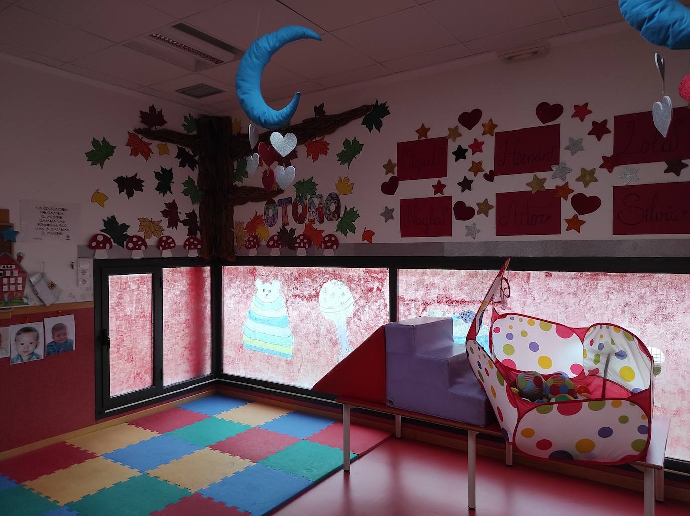 El Ayuntamiento invertirá 3.000 euros en dotar a su Escuela Infantil y Ludoteca de espacios multisensiorales y seguirá apostando por el centro educativo para convertirlo en el de referencia de 0 a 3 años de la provincia de León.